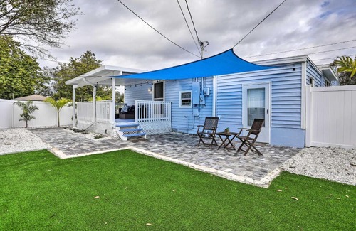 Gulfport House | Pet-Friendly Gulfport Home Steps from the Beach
