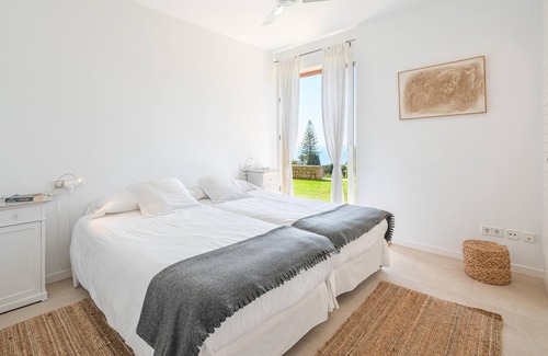 Estellencs House | Pet-Friendly Holiday Home 'Sa Vinya' with Sea View, Pool & Wi-Fi