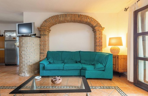 Villaputzu House | Pet-Friendly Casa Michelle with Ocean & Mountain Views
