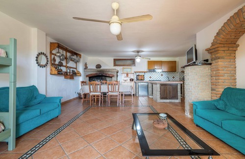 Villaputzu House | Pet-Friendly Casa Michelle with Ocean & Mountain Views