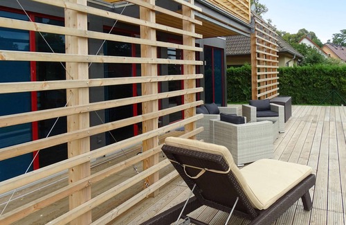 Wendorf House | Ideal 2 Bedroom Retreat in Kuhlen-Wendorf with Spa & Lake View
