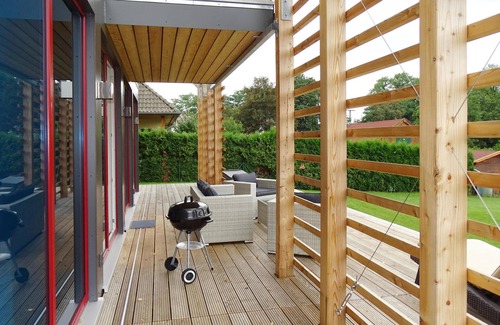 Wendorf House | Ideal 2 Bedroom Retreat in Kuhlen-Wendorf with Spa & Lake View