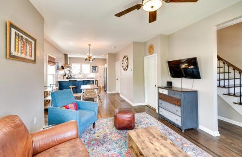 Milwaukee House | Pet-Friendly Retreat - Just 6 Miles from Downtown Milwaukee!