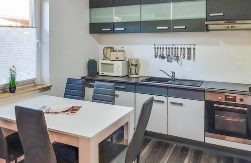 Lubmin House | Discover Relaxation at Cozy Seaside Resort Lubmin Home