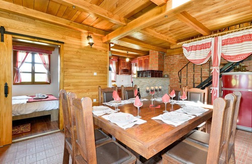 Hrascina House | Cozy Child-Friendly Cottage Near Zagreb with Great Amenities