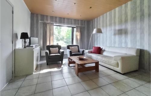 As House | Pet-Friendly Retreat in As with Free Wifi for the Whole Family