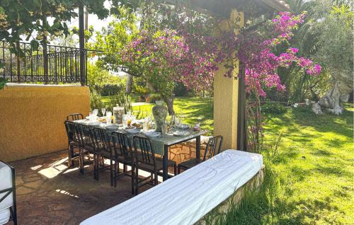 Astros House | Discover the Perfect Home in Astros Arkadia with Kitchen