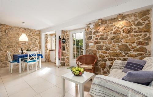Brzac House | Pet Friendly Retreat in Brzac with Pool and Wifi Access
