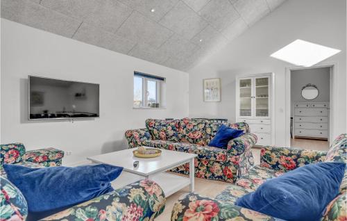 Oster Hurup House | Elegant Hadsund Retreat with Indoor Pool & Pet-Friendly Amenities