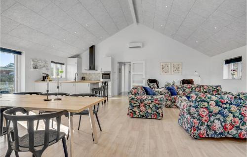 Oster Hurup House | Elegant Hadsund Retreat with Indoor Pool & Pet-Friendly Amenities