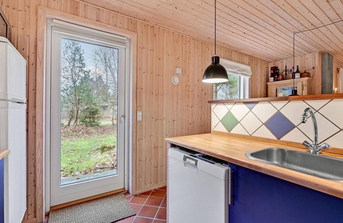 Farvang House | Relaxing Getaway in a Pet-Friendly Vacation Home