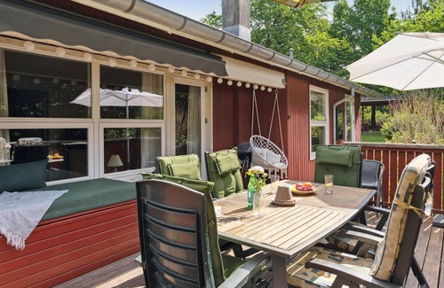 Farvang House | Relaxing Getaway in a Pet-Friendly Vacation Home