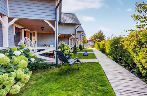 Karwia House | Beachfront Vacation Home with Pool Access & Ocean View