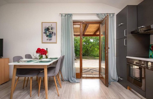 Kircija House | Top-Rated 1 Bedroom Accommodation in Pazin with Pool