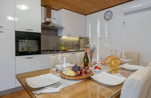 Runovici House | Experience an Unforgettable Vacation in Imotski Region Cottage