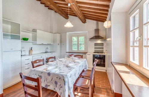 Sassetta House | Spacious 7 Bedroom Retreat in Sassetta with Pool & Spa