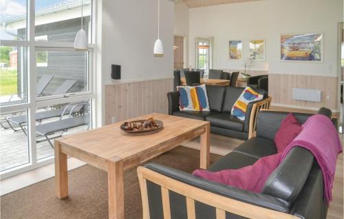 Skjern House | Family-Friendly Pet Haven in Skjern with Kitchen Access