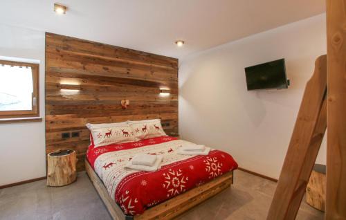 Castello Tesino House | Inviting Home in Castello Tesino with Kitchen & Pet-Friendly