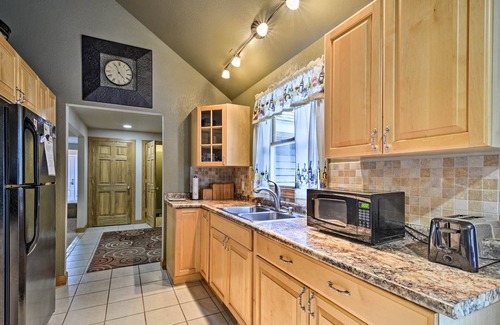 Roscommon House | Pet-Friendly Retreat Near Scenic Lakes & Snowmobile Trails