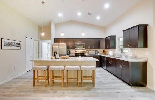 Dunnellon House | Pet-Friendly Dunnellon Home with Porch & Fenced Yard