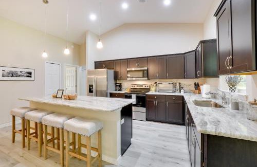 Dunnellon House | Pet-Friendly Dunnellon Home with Porch & Fenced Yard