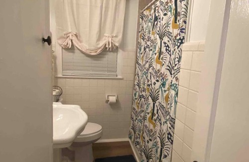Monroe House | Top-Rated Pet-Friendly House with Covered Parking Awaits