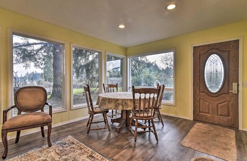 La Center House | Top-Rated Pet-Friendly La Center Home near Exciting Casinos