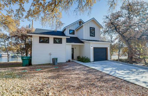 Granite Shoals House | Pet-Friendly Lake LBJ Retreat with Hot Tub & Scenic Deck
