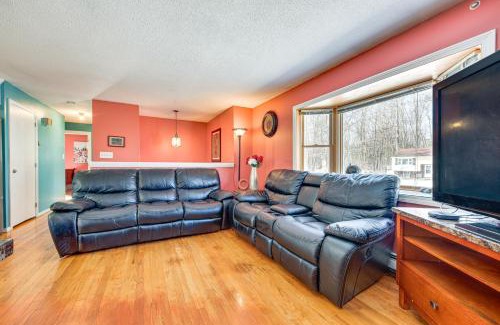 Merrimack House | Pet-Friendly Merrimack Retreat with Hot Tub & Grill Access