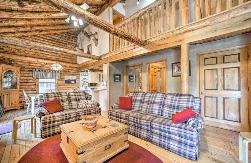 Maplecrest House | Pet-Friendly New York Cabin with Hot Tub & Game Room