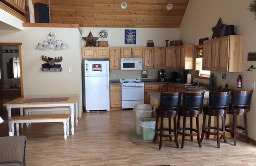 Crandon Cabin | Pet-Friendly Northwoods Cabin with Lake Views in Crandon