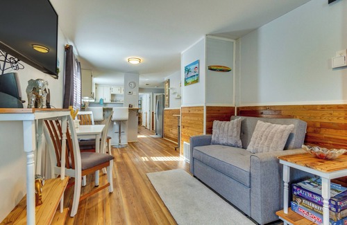 South Pensacola Cottage | Pet-Friendly Home in Pensacola with Yard and Patio!