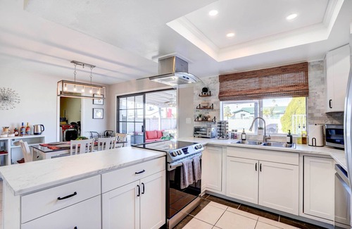 Deer Valley Cottage | Pet-Friendly Phoenix Retreat with Pool and Fire Pit