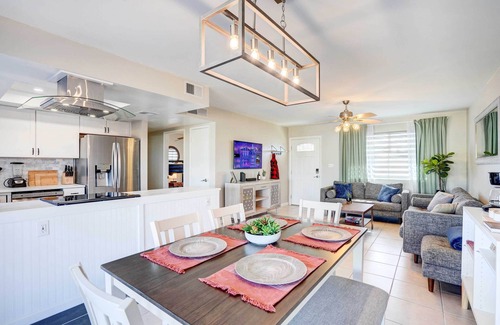Deer Valley Cottage | Pet-Friendly Phoenix Retreat with Pool and Fire Pit