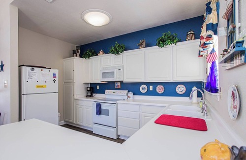 Burnet House | Pet Friendly Retreat on Lake LBJ!