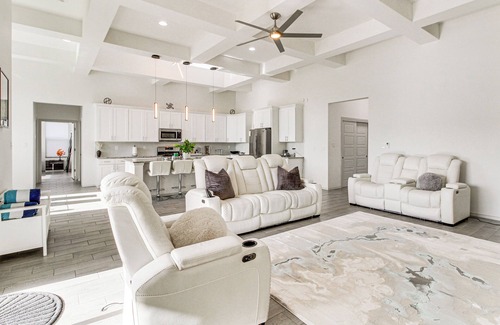 Rio Rancho House | Pet-Friendly Rio Rancho Home with Fire Pit & Cozy Amenities