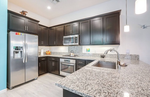 North Natomas House | Pet-Friendly Getaway Near Downtown Sacramento Awaits!