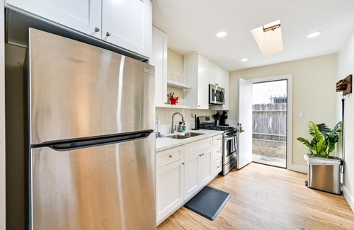 Lincoln Acres Apartment | Pet-Friendly Studio Near Downtown San Diego Awaits You