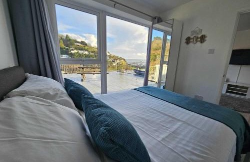 Millendreath Apartment | Pet Friendly Oceanfront Villa Millendreath in Looe
