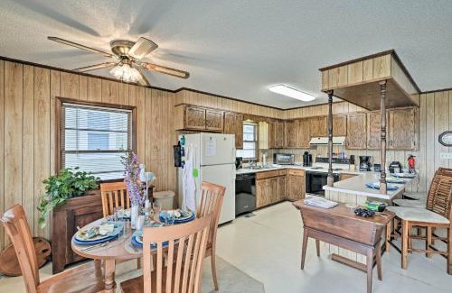 Holden Beach House | Pet-Friendly Beach House Steps from the Oceanfront