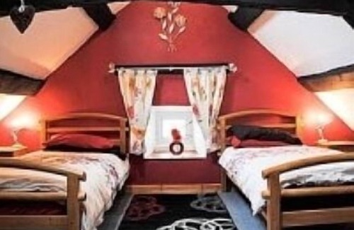 Harlech Other | Pet-Friendly Self-Catering Farmhouse Near Harlech, Wales
