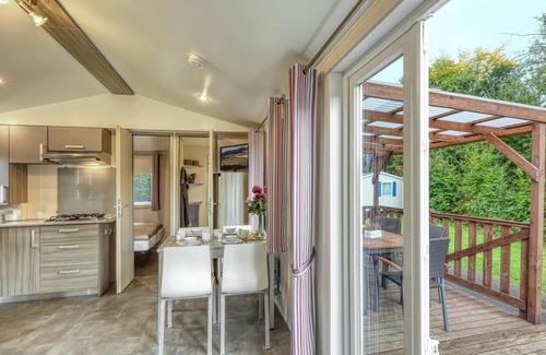 Irrhausen House | Pet friendly (sta)caravan in Irrhausen