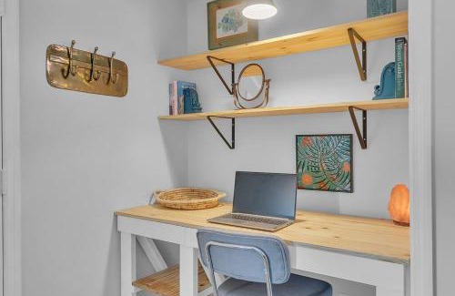 Newport House | Pet-Friendly Retreat Just Steps from the Water