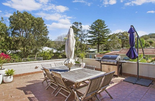 Pearl Beach House | Enjoy a Free Night: Pay 2, Stay 3 This Winter!