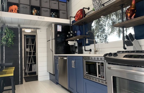 Clermont Villa | Pet-Friendly Tiny House with Pool in Vibrant Clermont