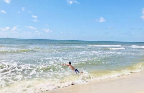 Dauphin Island House | Pet-Friendly Cottage with Fire Pit, Steps from Beautiful Beaches
