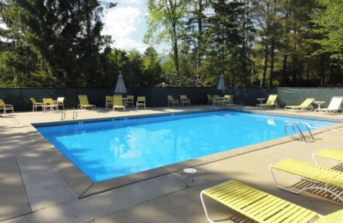 Waterville Valley Condo | Pet Friendly Condo at Family-Focused Waterville Valley Resort