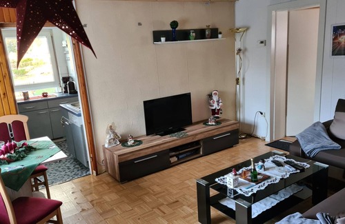 Wunsdorf House | Pet-Friendly Vacation Home "Täubchen" close to the Lake with Wi-Fi & Terrace
