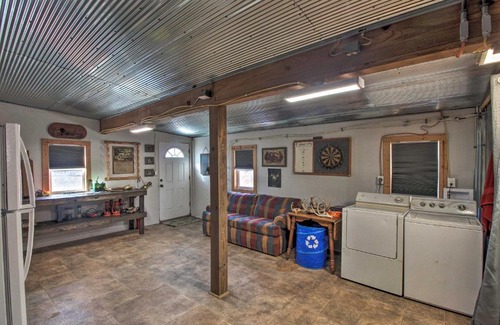Dawn Apartment | Top-Rated Pet-Friendly Getaway in Braymer Awaits You!