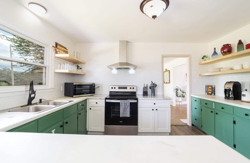 Shenandoah House | Scenic Retreat with Pool, Spa & Family-Friendly Amenities